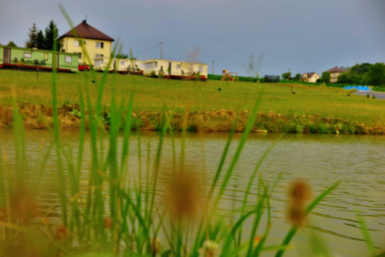 Lesny Zakatek Radocza Hotel Bagian luar foto